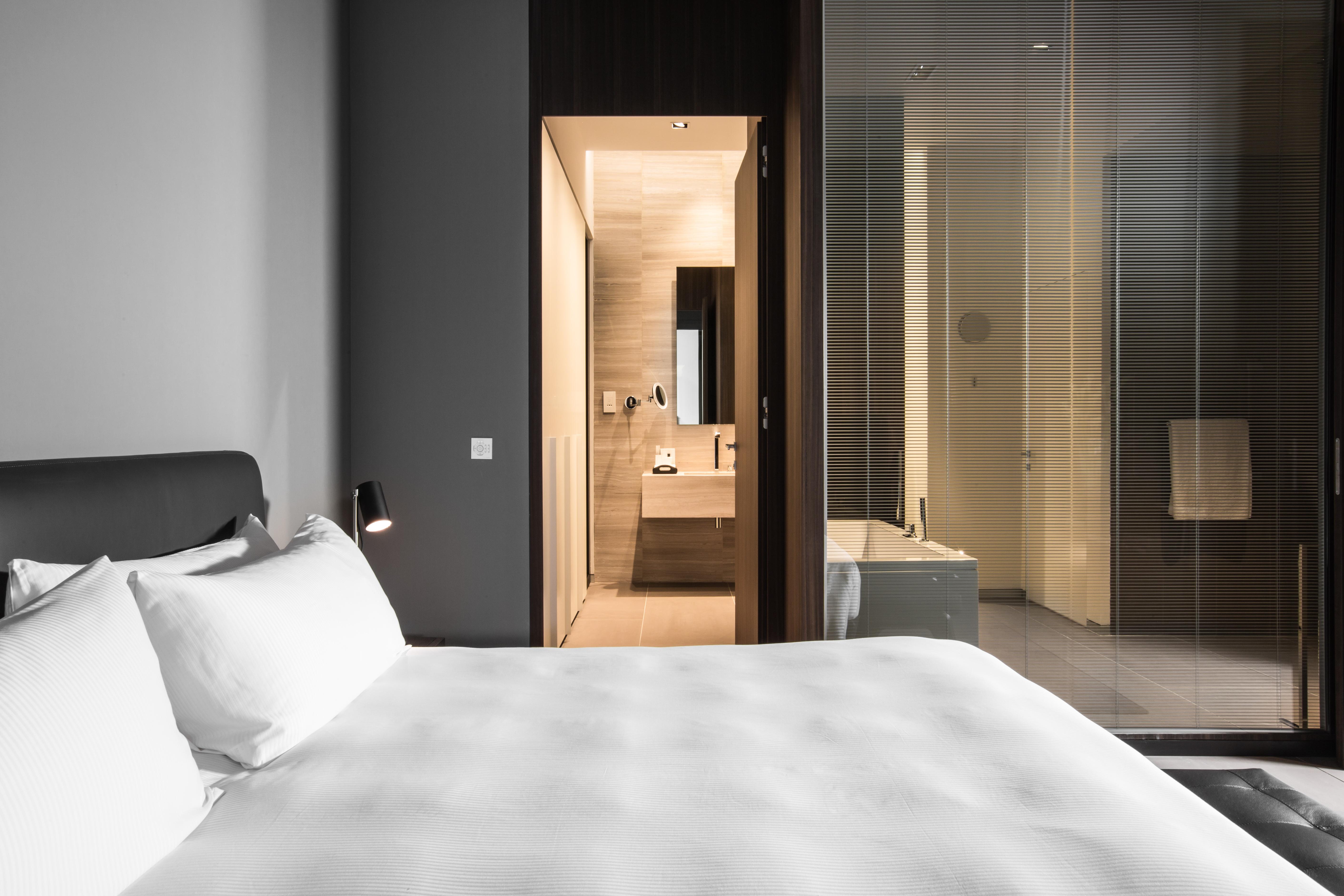 Intercontinental Malta By Ihg Hotel Saint Julian's Exterior photo A room at the hotel