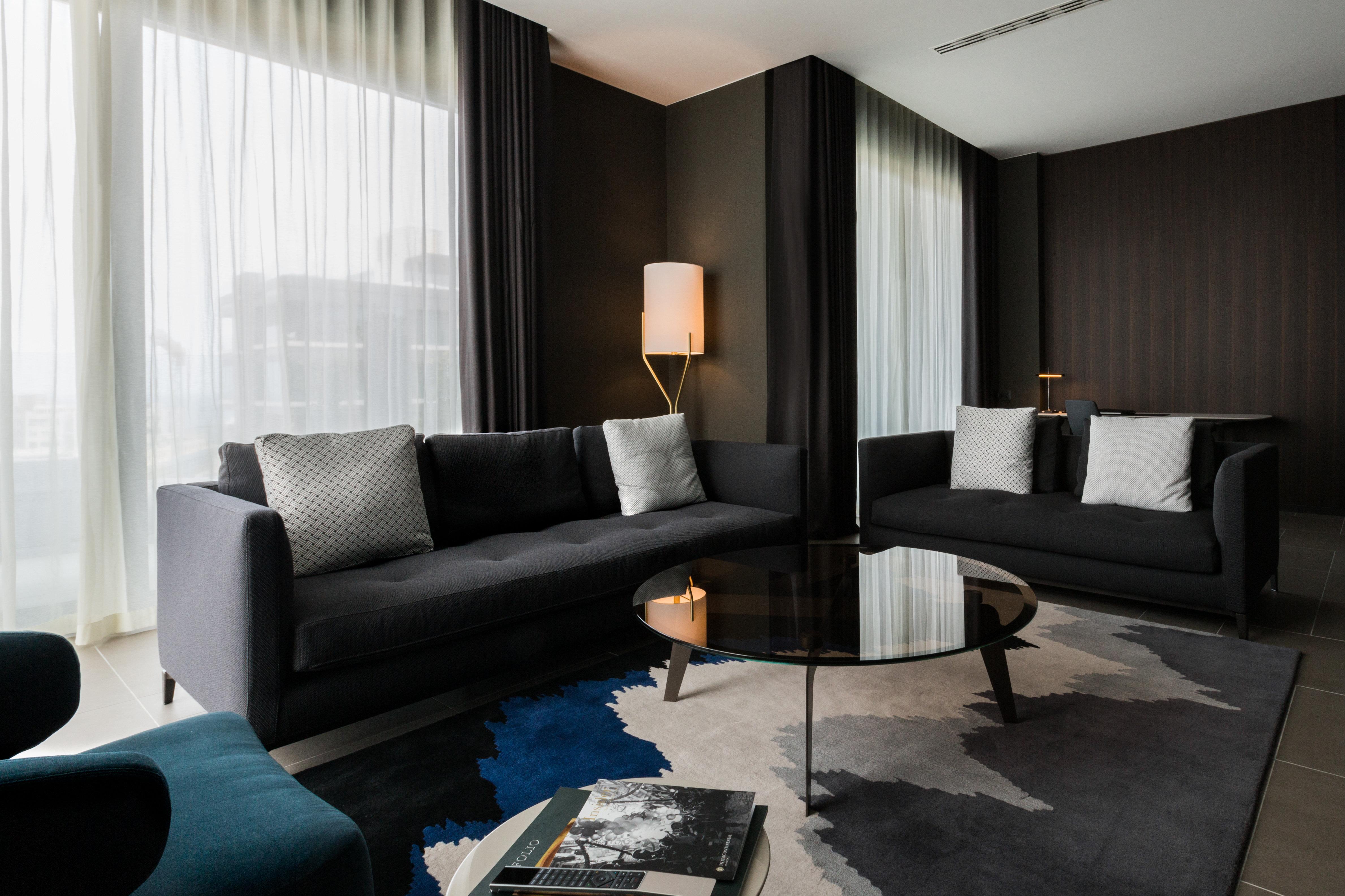 Intercontinental Malta By Ihg Hotel Saint Julian's Exterior photo The living room of a suite at the hotel