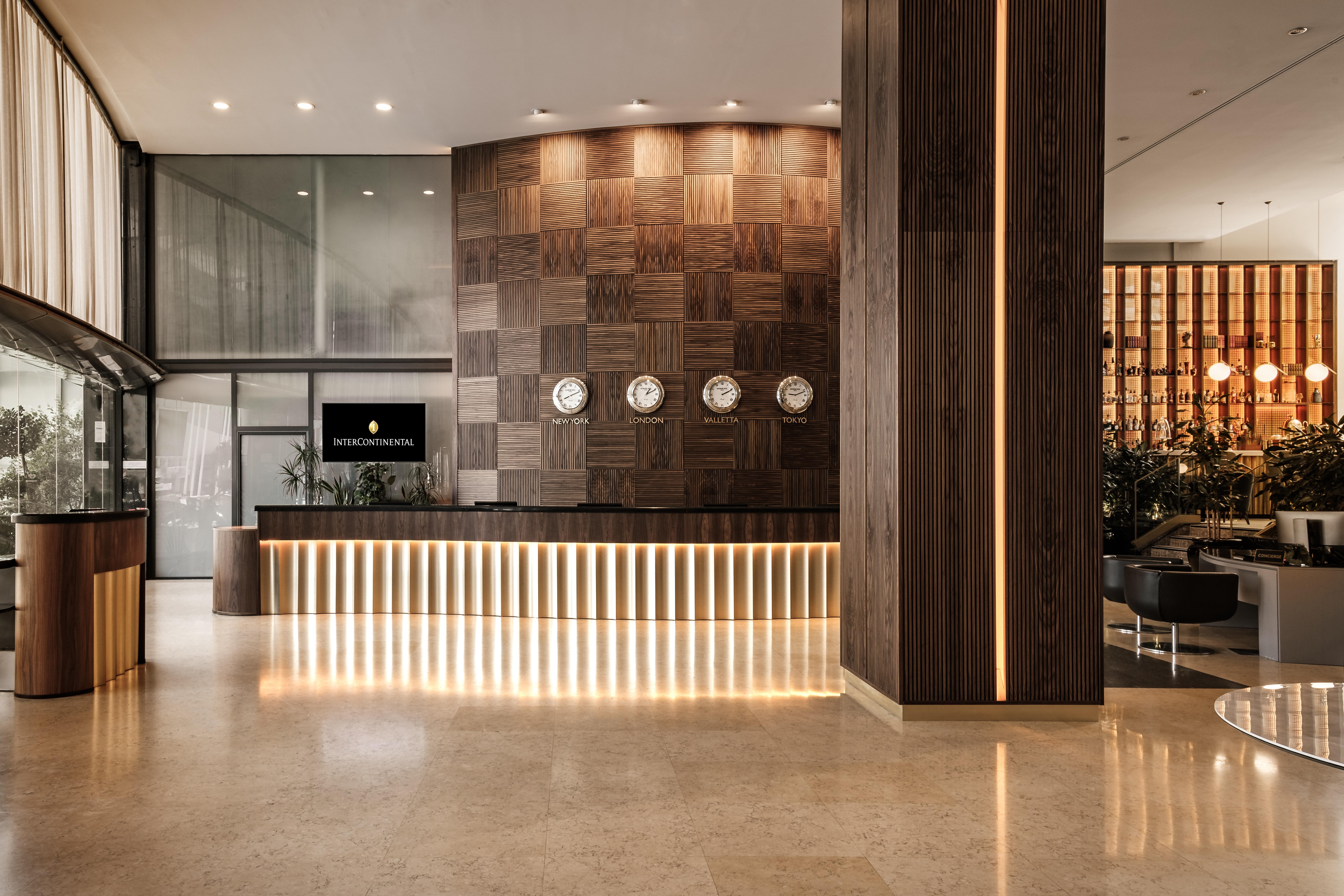 Intercontinental Malta By Ihg Hotel Saint Julian's Exterior photo The lobby of the hotel