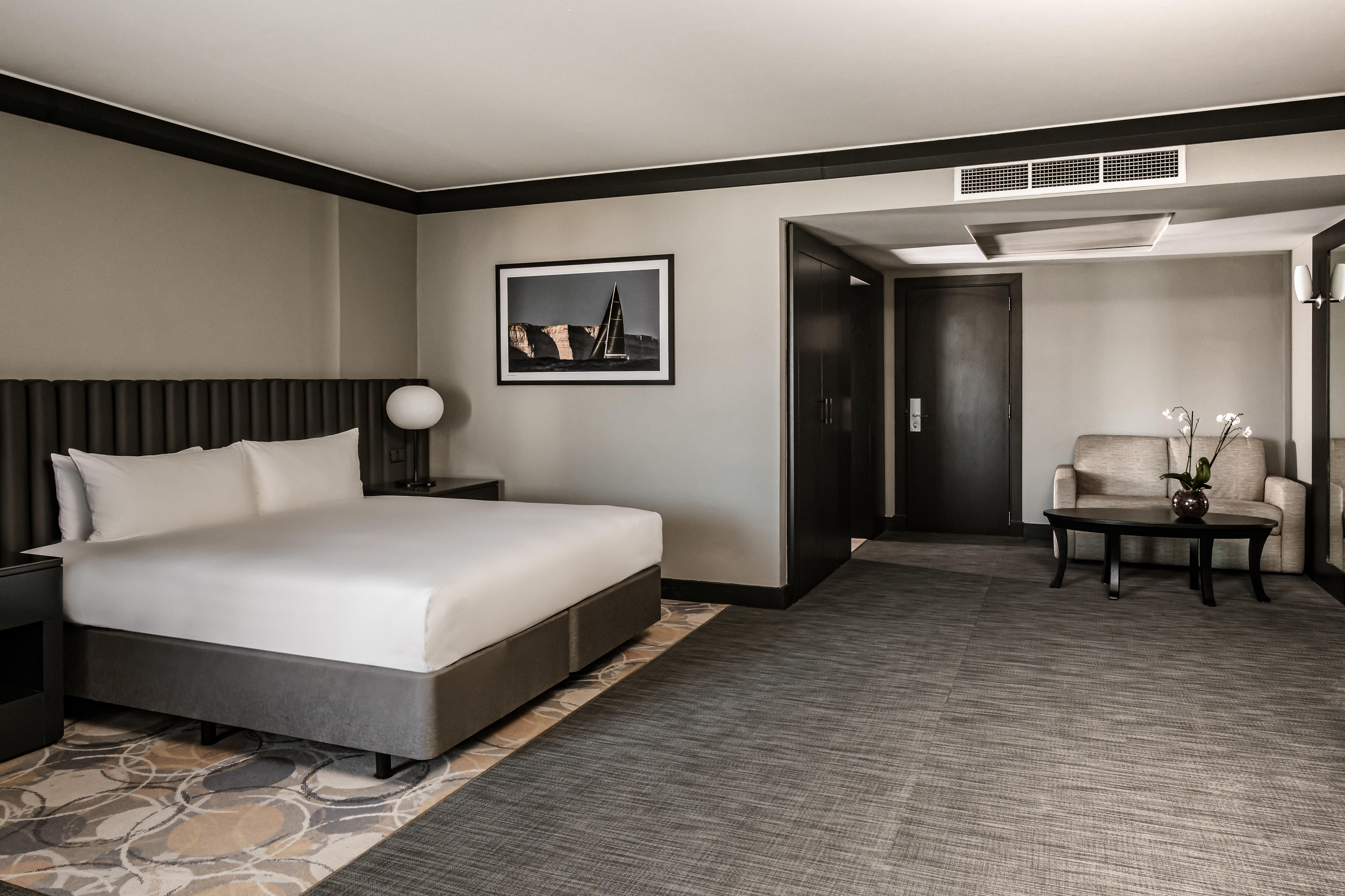 Intercontinental Malta By Ihg Hotel Saint Julian's Exterior photo A room at the hotel